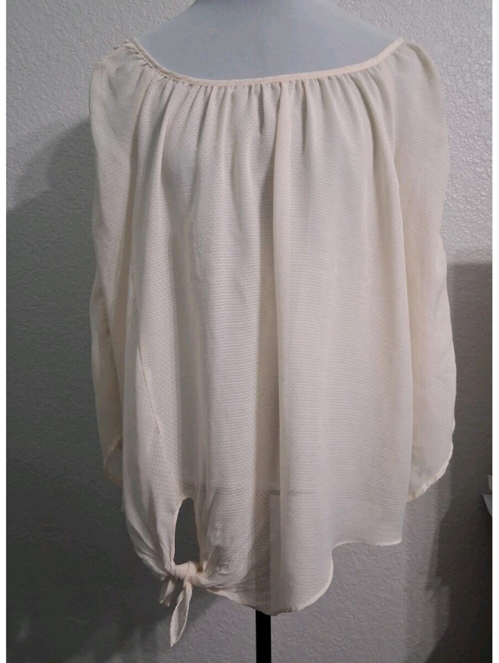 Alyx Brand, Peasant, Sheer, Tie Blouse, 3/4 Flower Detail Sleeve, EUC, Size L